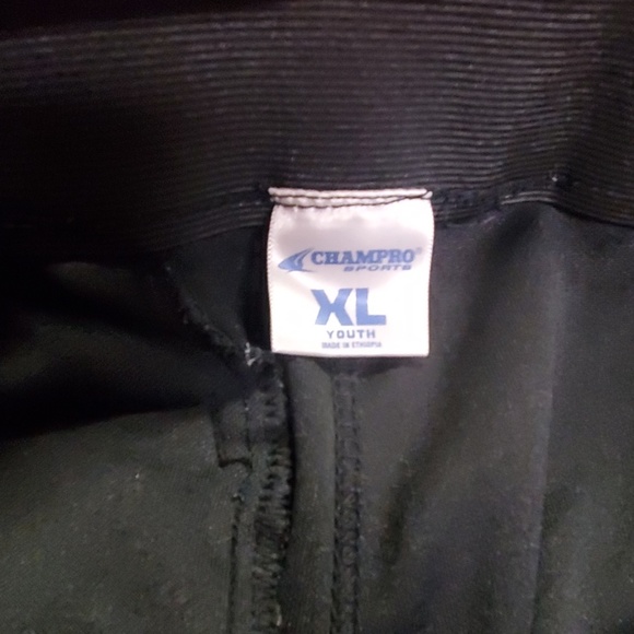 Youth Sports Attire Lot - Picture 3 of 4